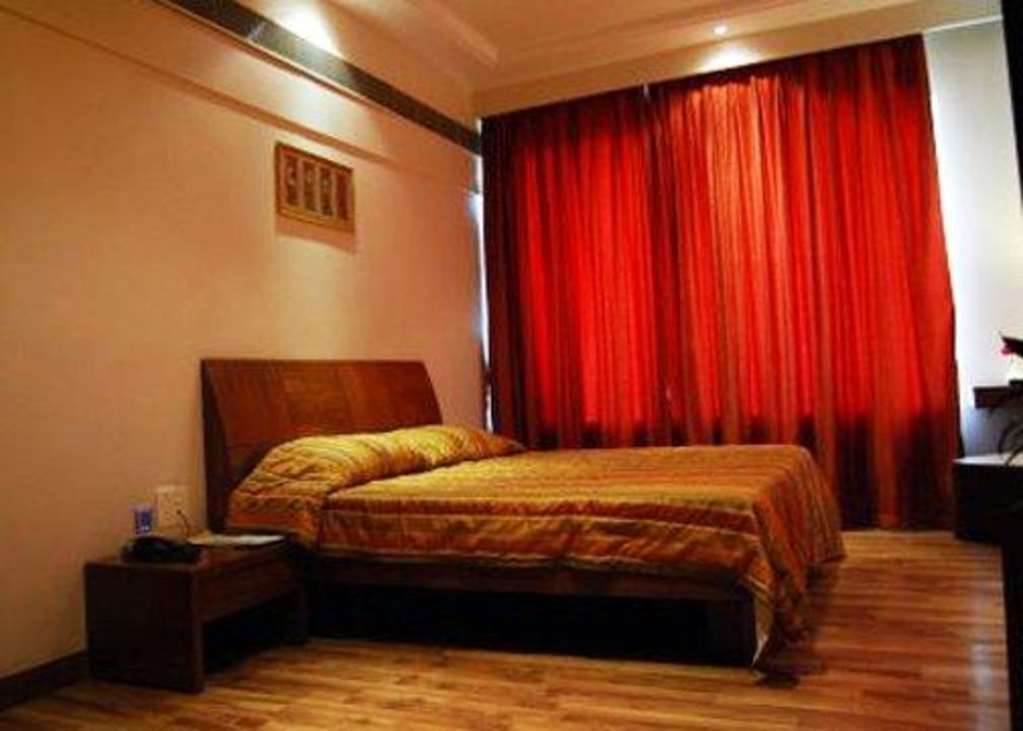 Comfort Inn Lucknow Pokój zdjęcie